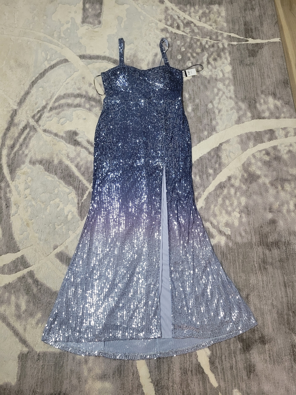 Brand New Trixxi Women' Blue Sequin Ombre Formal Dress with Front Slit Size XL